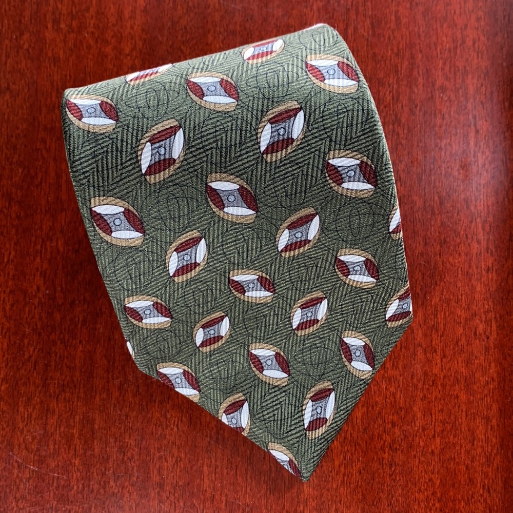 Michael Austin - 100% Silk Tie - Made in the USA